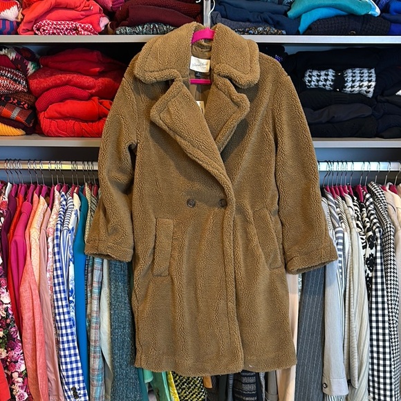 Universal Thread brown teddy coat size S NWT - Picture 1 of 3